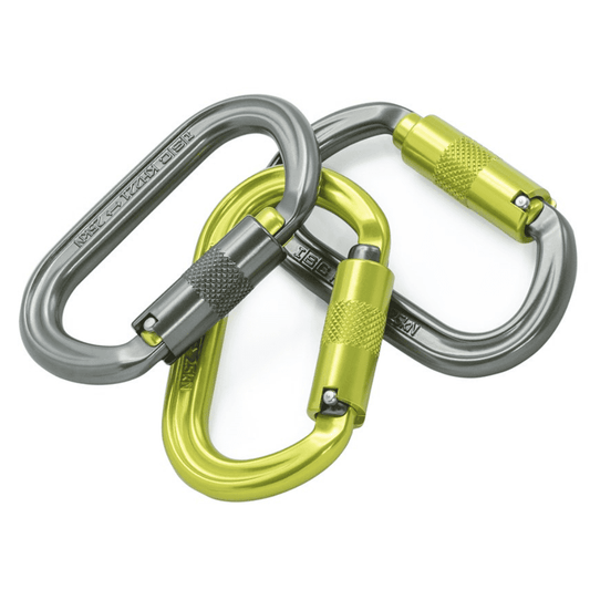 Set of 3 carabiners interlocked
