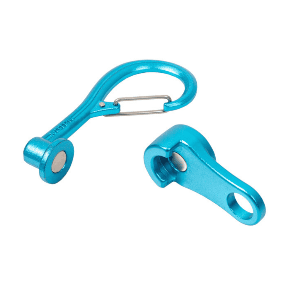 Notch Magneato in open position